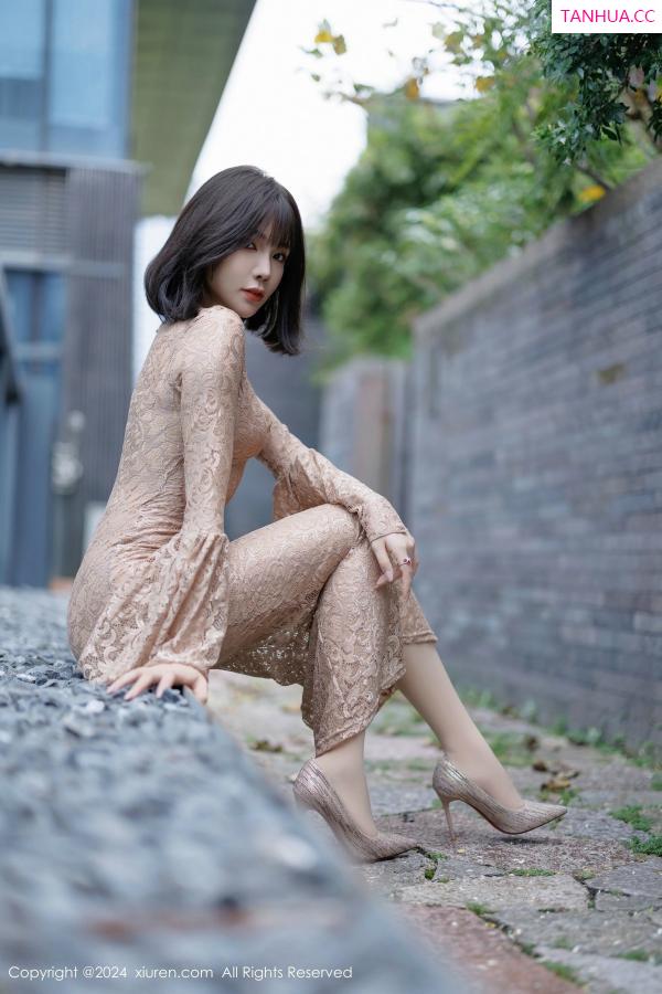 陈芝 芝芝Booty [XiuRen]高清写真图 2024.11.07 No.9412 徐莉芝Booty 美腿丝袜第17张图片